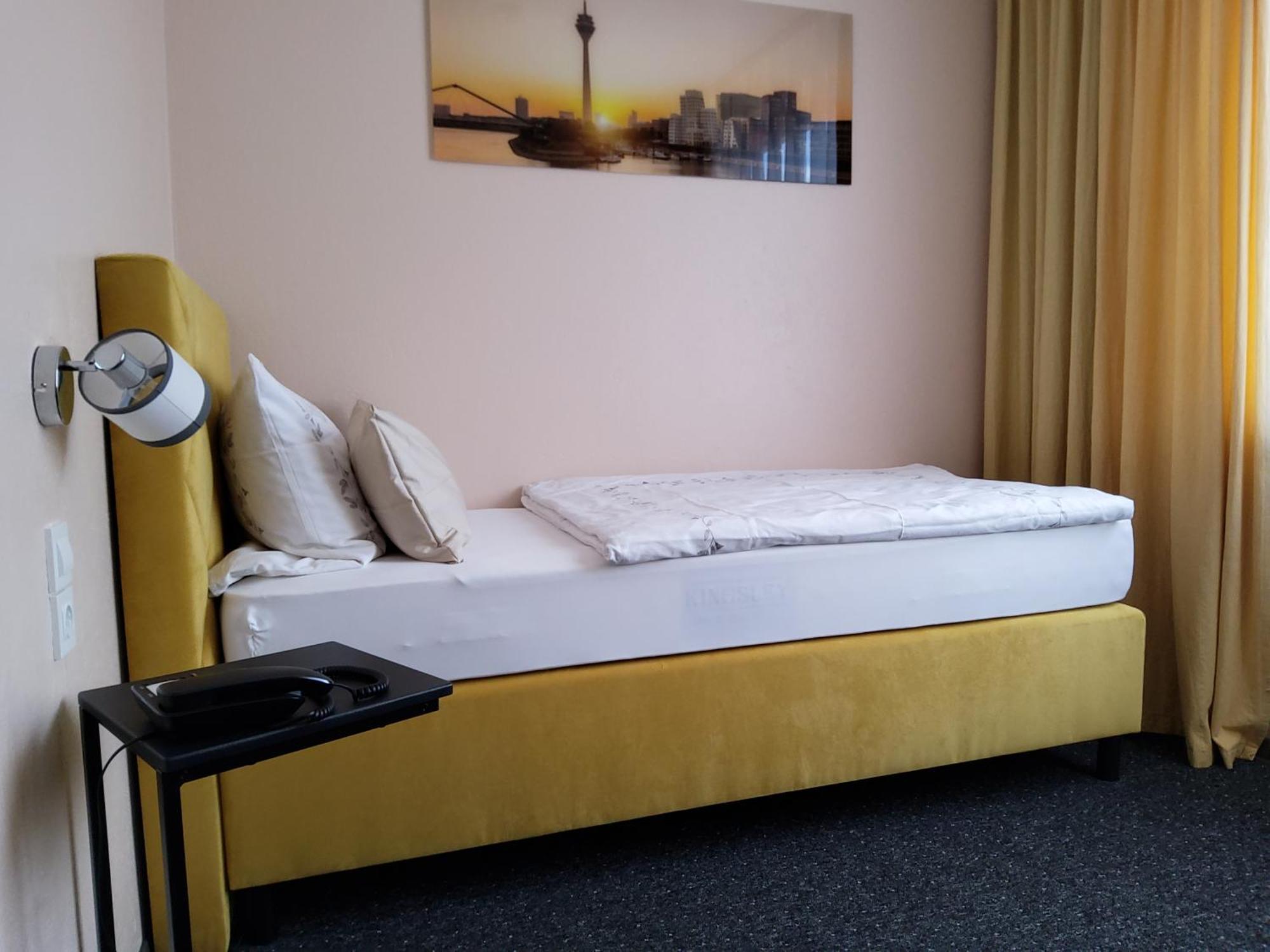 Schloss Hotel Gbr Düsseldorf Zewnętrze zdjęcie