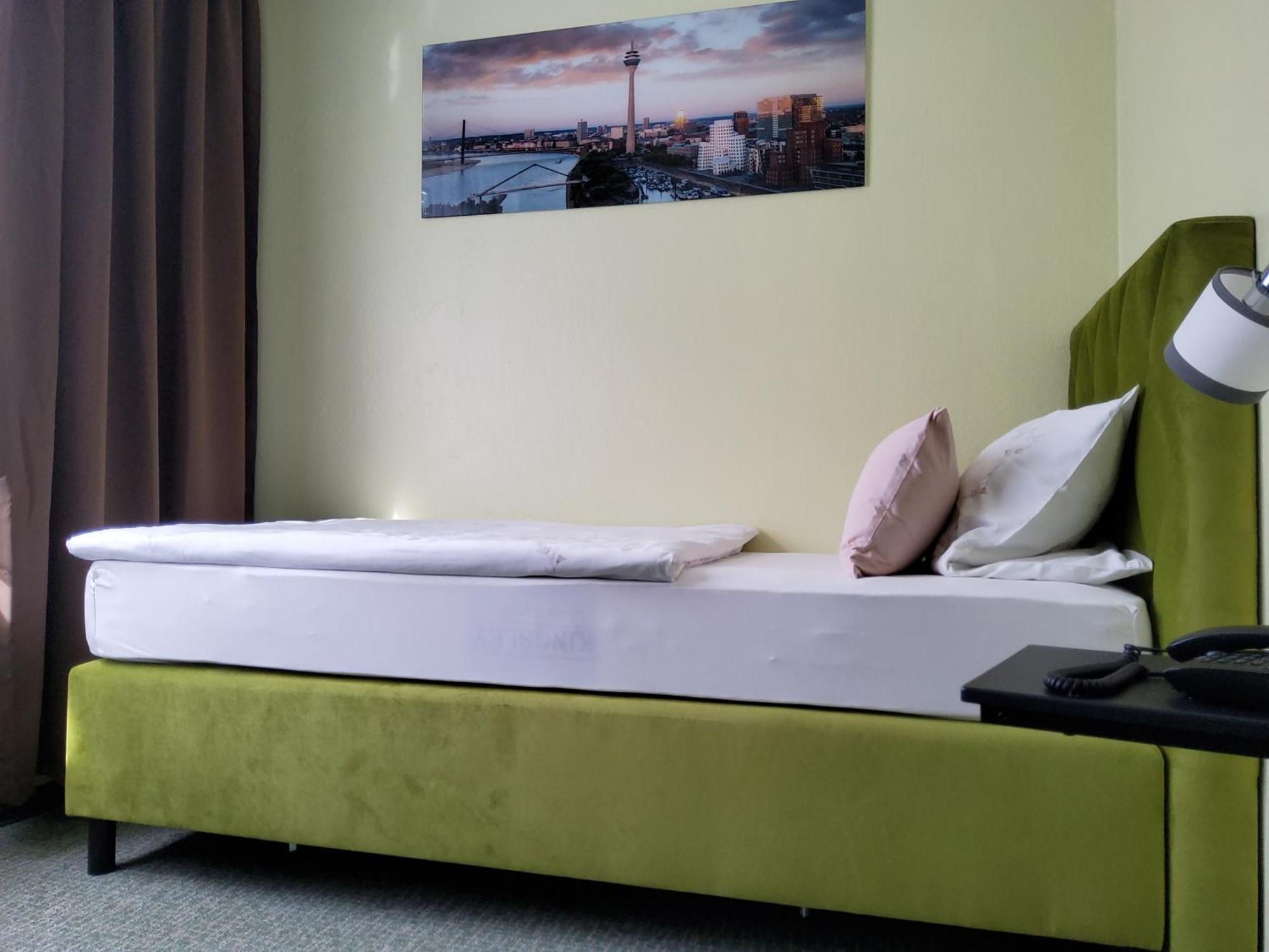 Schloss Hotel Gbr Düsseldorf Zewnętrze zdjęcie